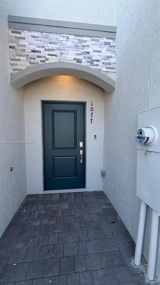 Listing photo 4 for 1077 SE 2nd Ter Unit#1077, Florida City, FL, 33034