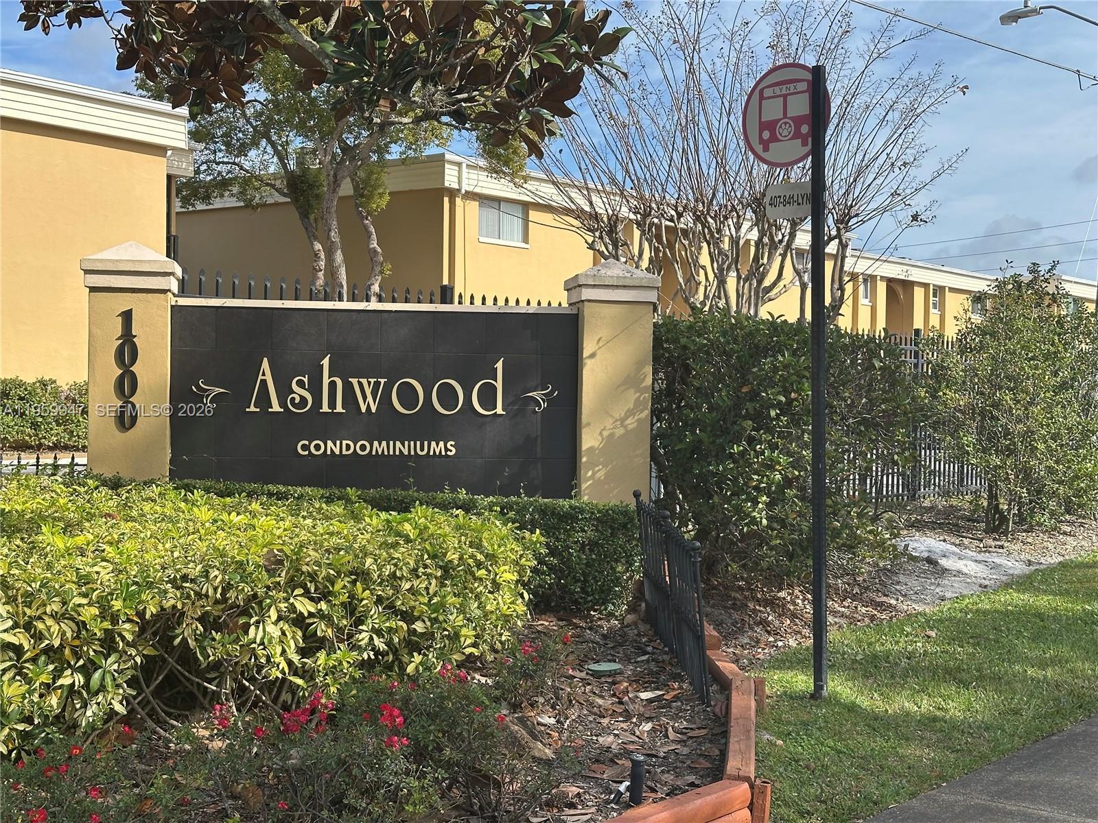 Listing photo 3 for 1000 Lake of the Woods Unit#E204, Other City - In The State Of Florida, FL, 32730