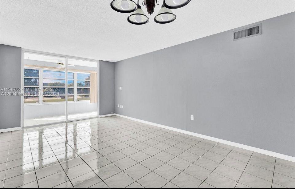 Rental in Sunrise, FL