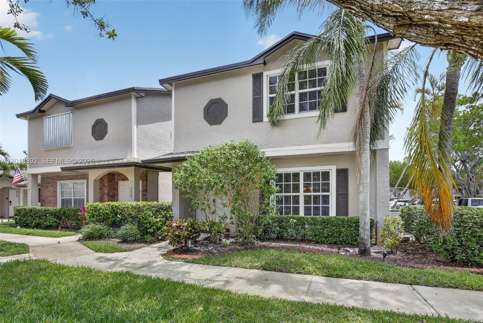 Listing photo 5 for 3815 NW 122nd Ter Unit#3815, Sunrise, FL, 33323