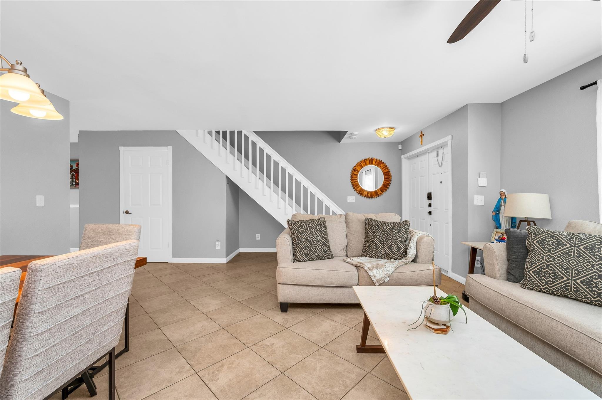 Listing photo 6 for 3860 NW 122nd Terrace Terrace, Sunrise, FL, 33323