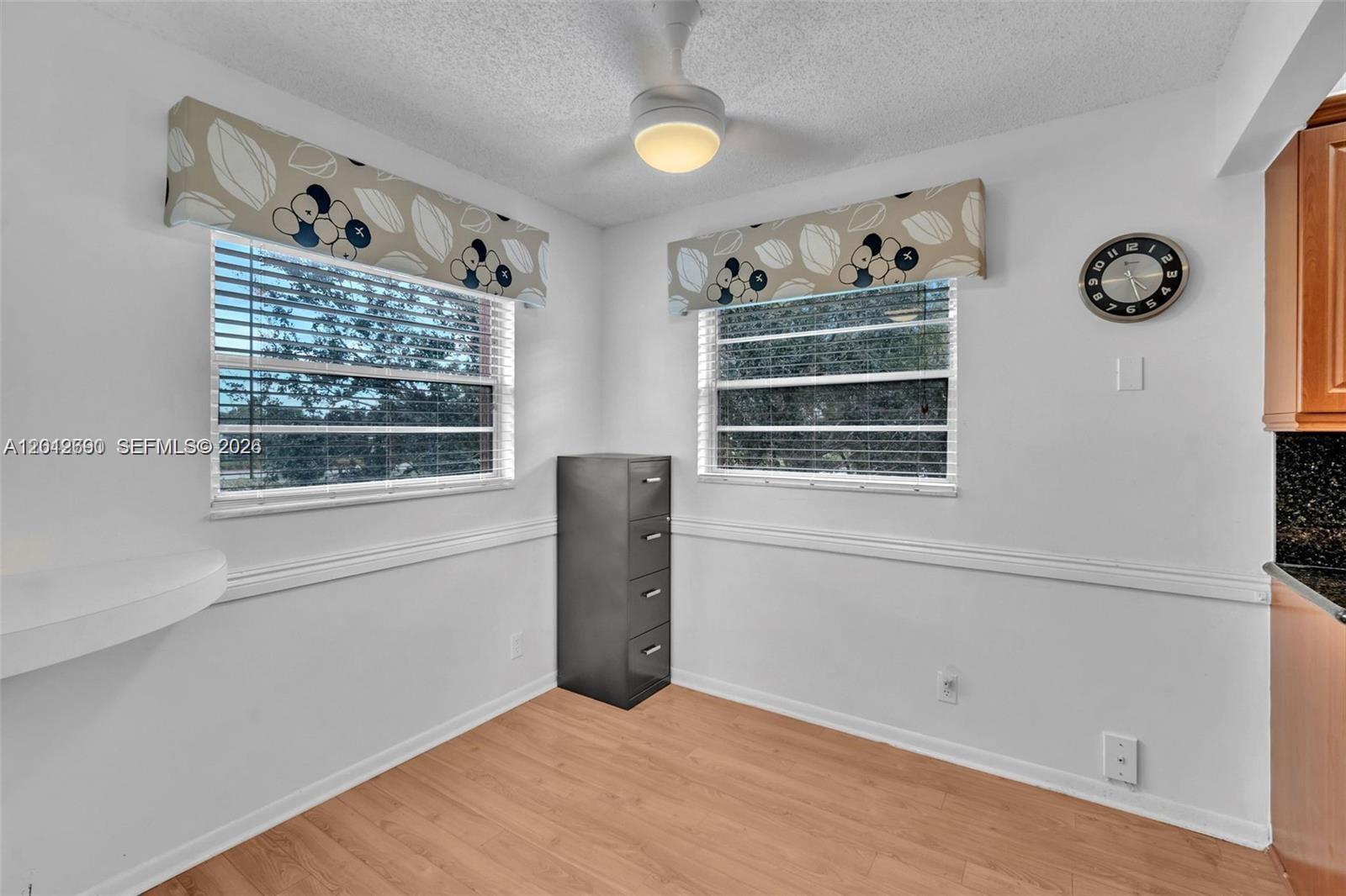 Listing photo 2 for 1000 SW 125th Ave Unit#301N, Pembroke Pines, FL, 33027