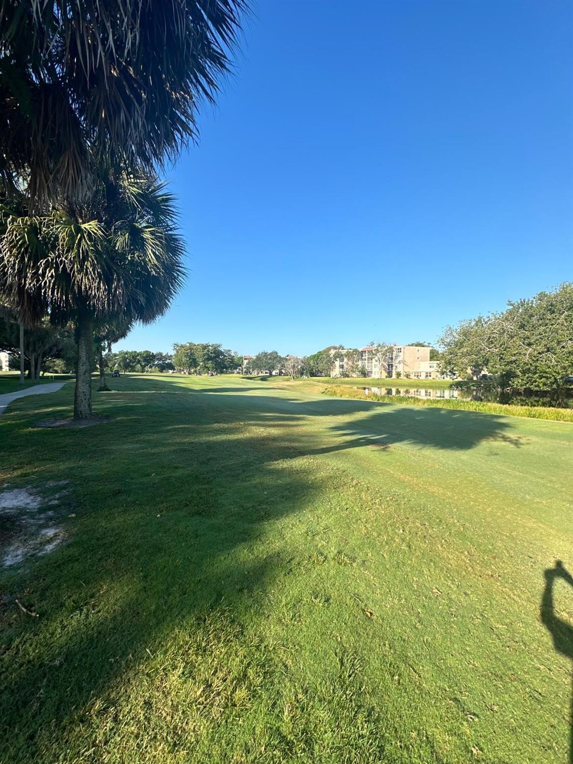 Listing photo 1 for 1811 Sabal Palm Drive Drive Unit#303, Davie, FL, 33324