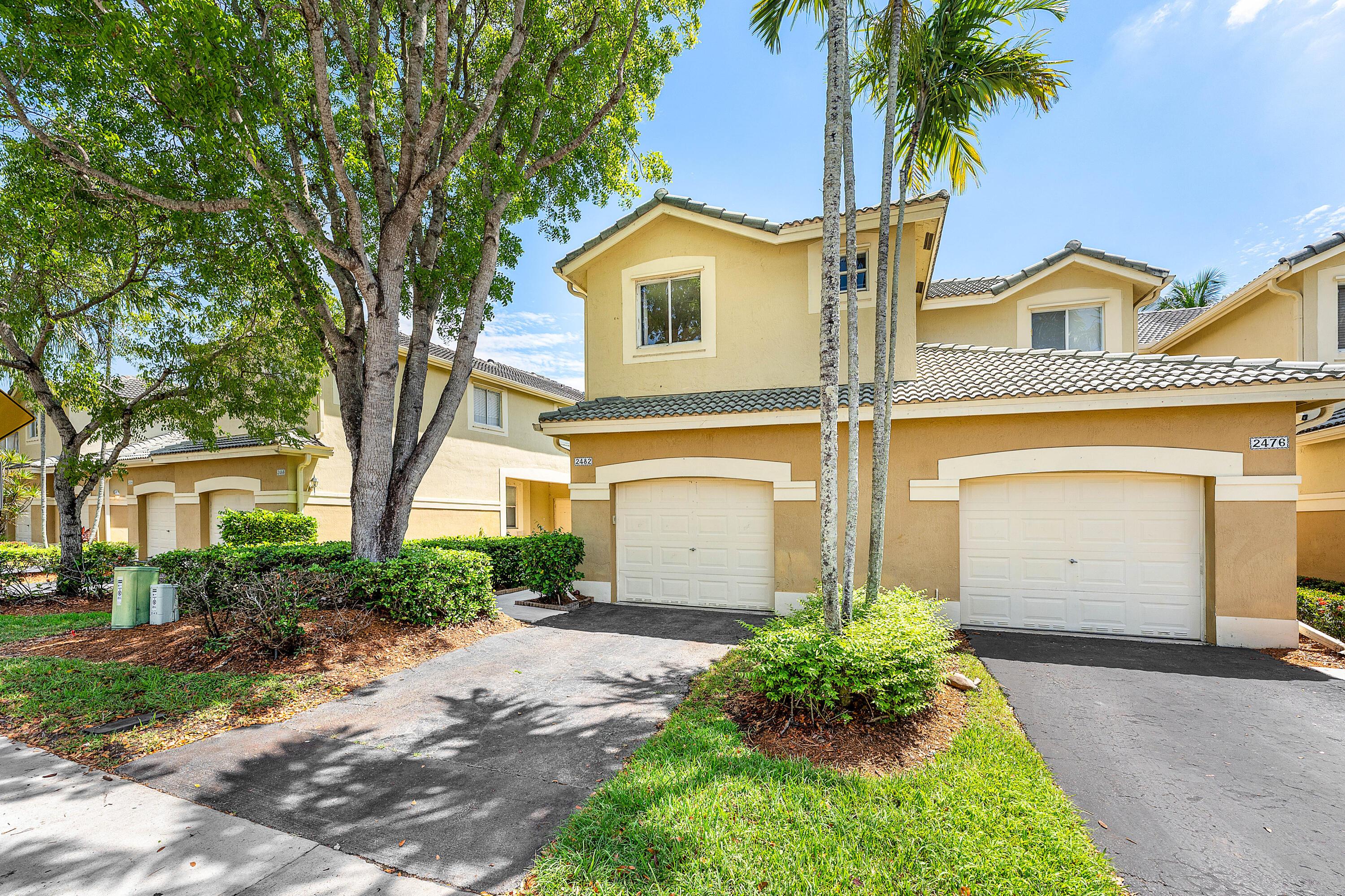 Listing photo 4 for 2482 Cordoba Bend Bend, Weston, FL, 33327