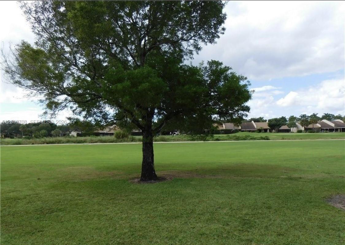 Listing photo 1 for 8273 NW 36th St Unit#8273, Sunrise, FL, 33351