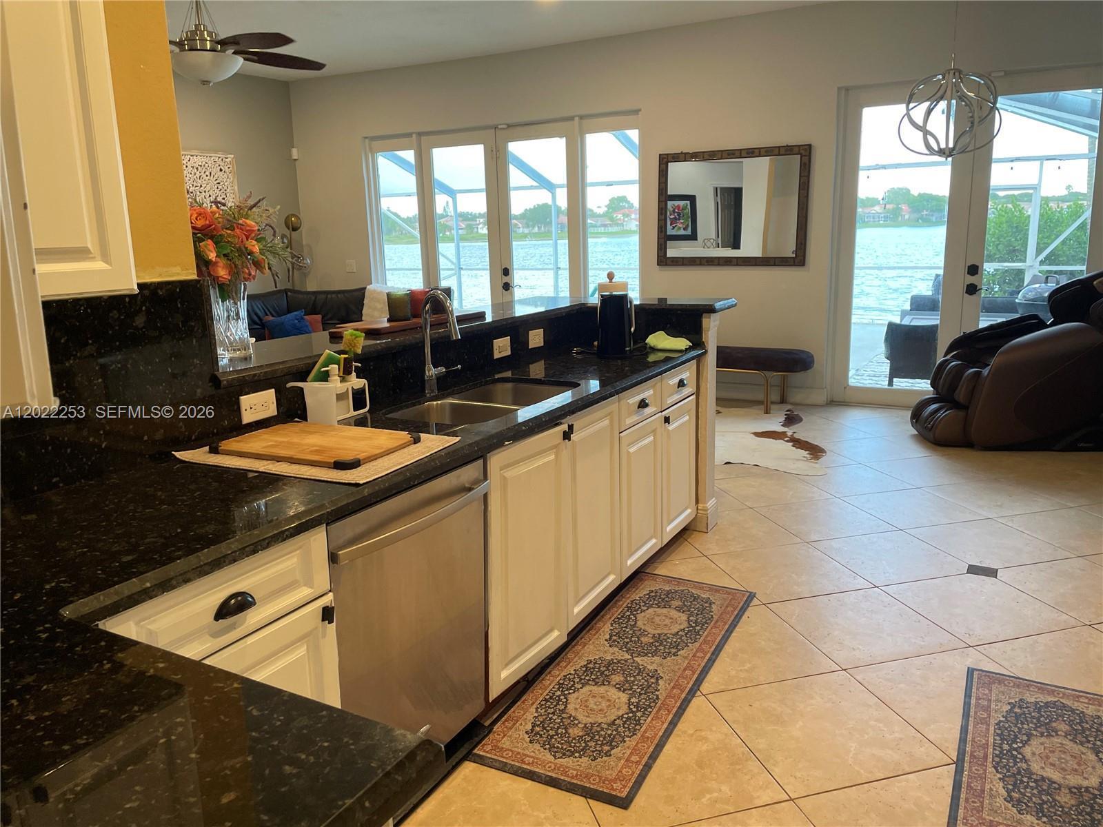 Listing photo 1 for 1144 Fairfield Meadows Dr Unit#0, Weston, FL, 33327