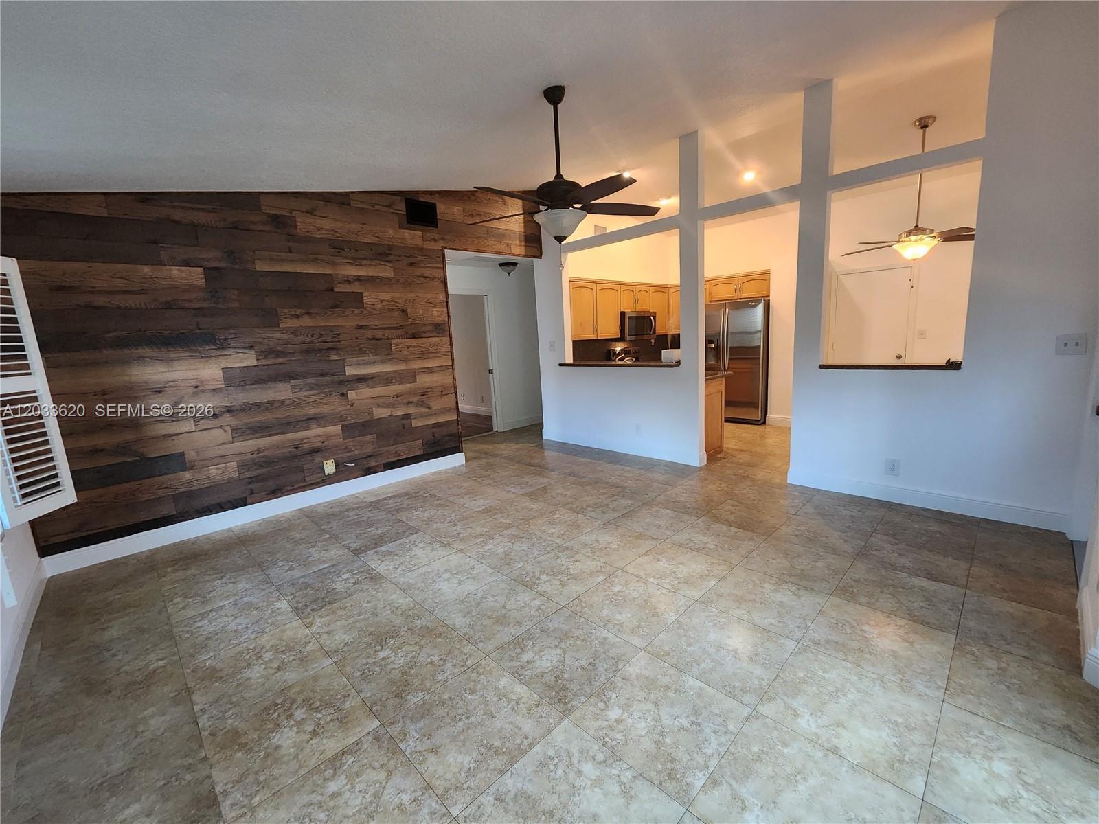 Listing photo 5 for 1631 SW 129th Way, Davie, FL, 33325