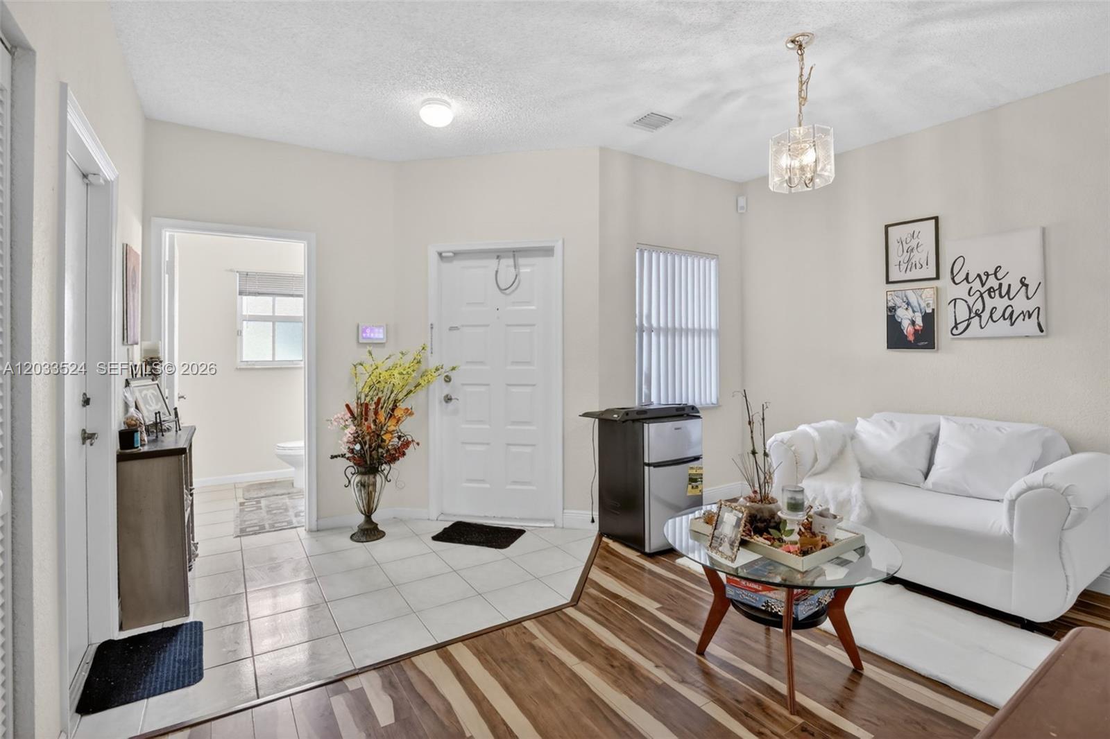 Listing photo 2 for 16853 SW 1st Unit#16853, Pembroke Pines, FL, 33027