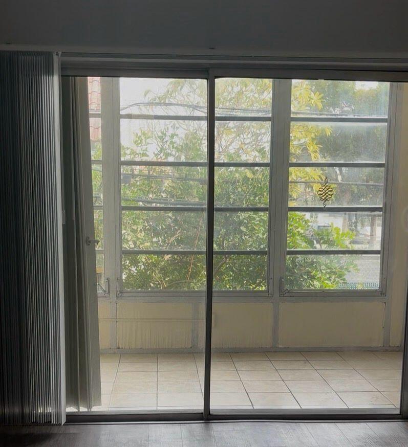 Listing photo 2 for 1700 NW 58th Terrace Unit#2h, Sunrise, FL, 33313
