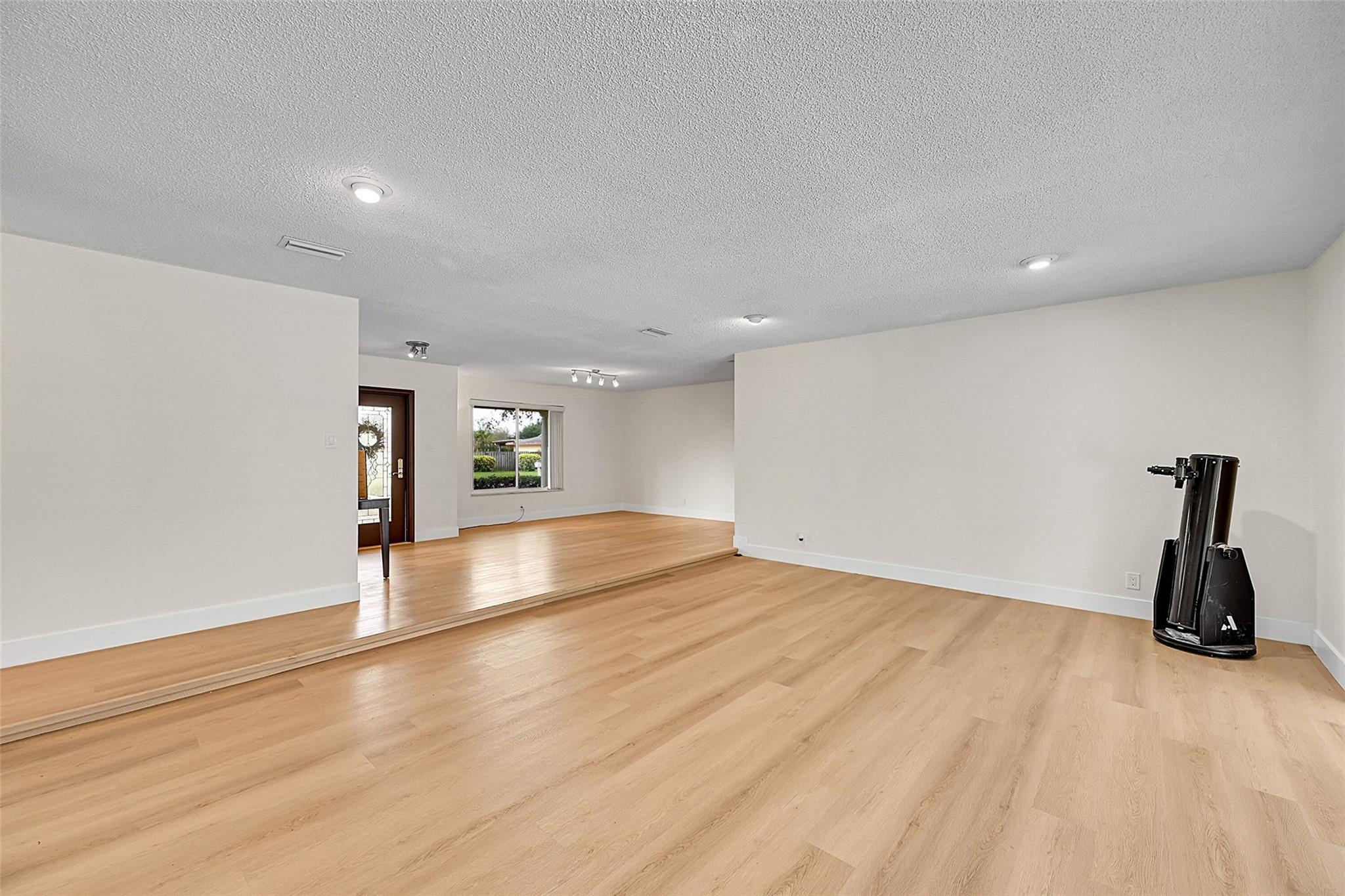 Alquiler de 5 hab. en 1480 SW 66th Terrace, Plantation, FL