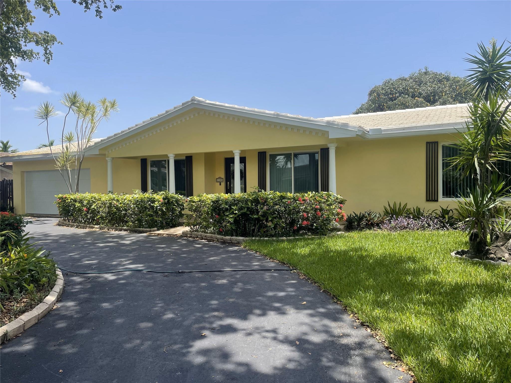 Listing photo 5 for 1480 SW 66th Terrace, Plantation, FL, 33317