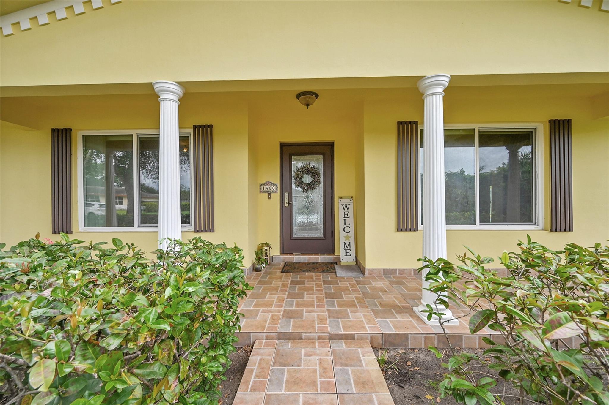 Listing photo 6 for 1480 SW 66th Terrace, Plantation, FL, 33317