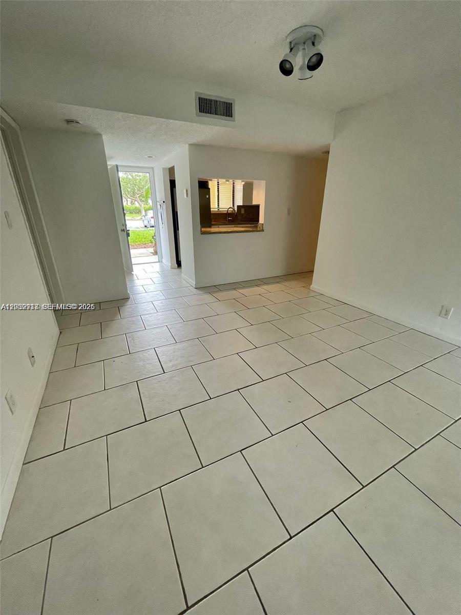 Alquiler de 2 hab. en 183 Lakeview Dr Unit#103, Weston, FL