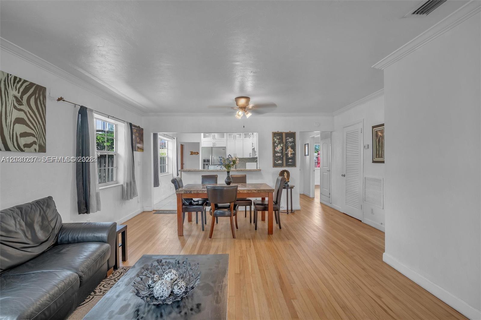 Listing photo 5 for 1635 Hollywood Blvd, Hollywood, FL, 33020