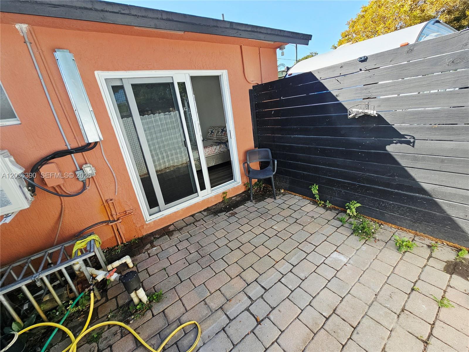Listing photo 2 for 3015 NW 132nd Ter Unit#2, Opa-Locka, FL, 33054