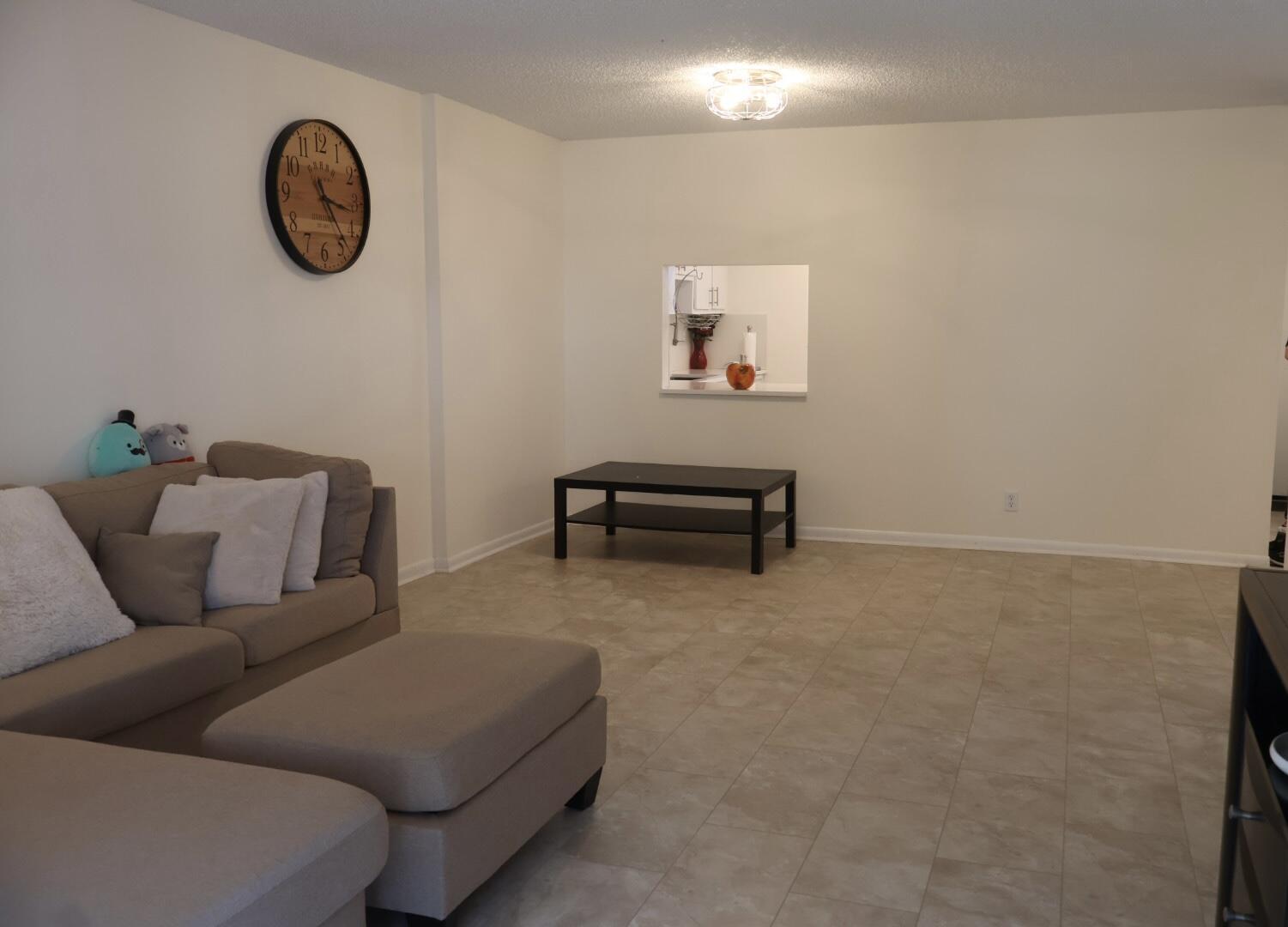 Listing photo 5 for 7080 Nova Drive Unit#307b, Davie, FL, 33317