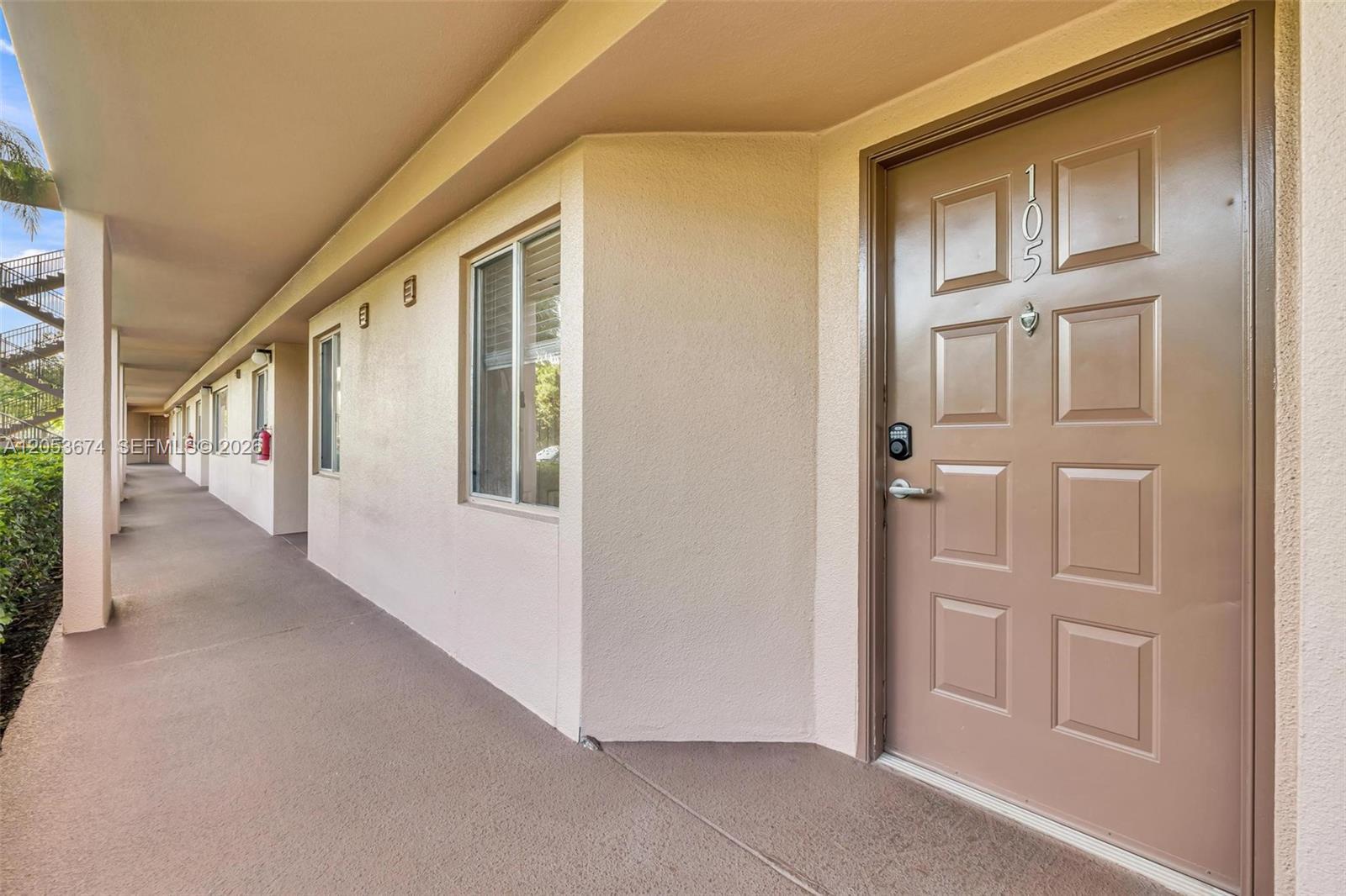 Listing photo 1 for 12651 SW 16th Ct Unit#105B, Pembroke Pines, FL, 33027