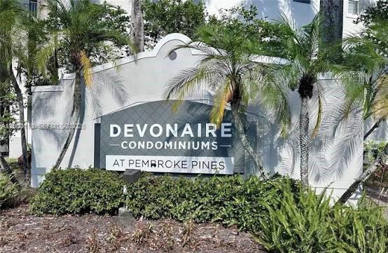 Listing photo 3 for 11185 SW 6th St Unit#201, Pembroke Pines, FL, 33025