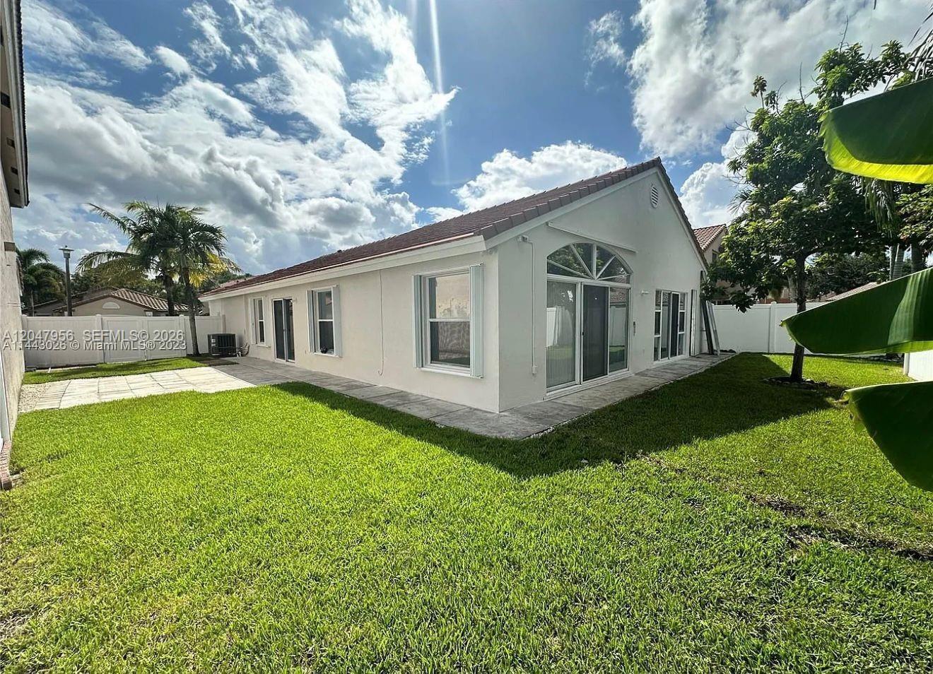 Listing photo 1 for 18171 NW 18th St, Pembroke Pines, FL, 33029