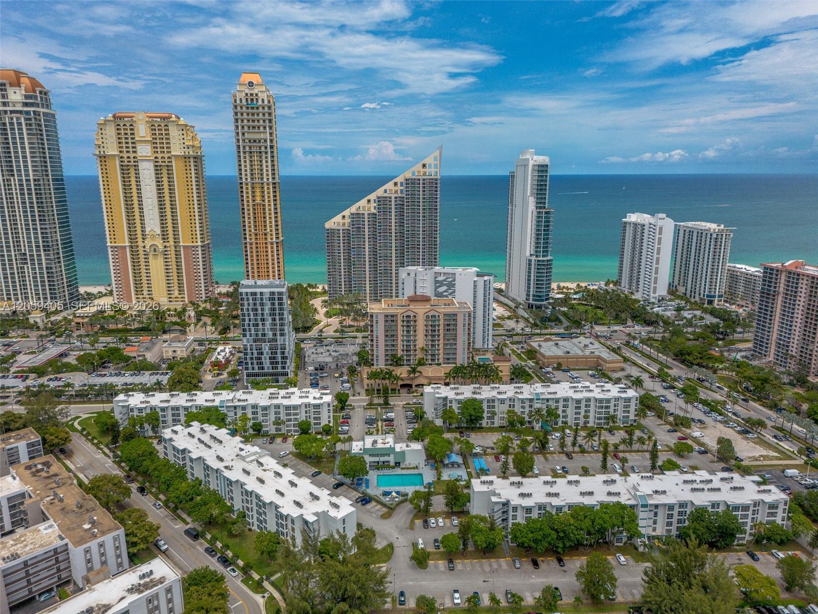 Listing photo 2 for 17570 Atlantic Blvd Unit#210, Sunny Isles Beach, FL, 33160