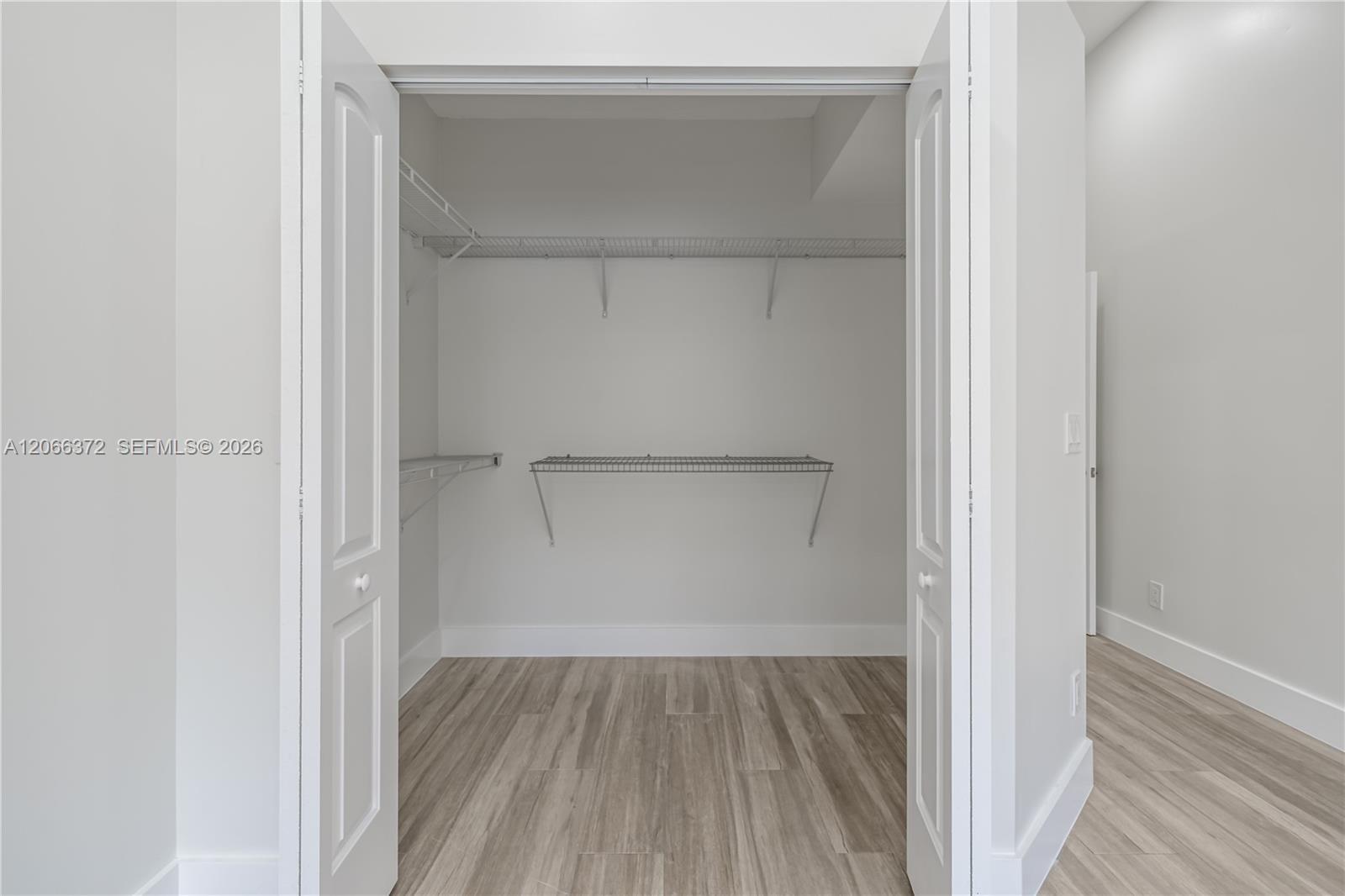 Listing photo 14 for 15130 SW 49th CT Unit#15130, Davie, FL, 33331