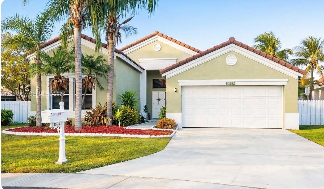 Listing photo 1 for 1064 Cedar Falls Dr Unit#n/a, Weston, FL, 33327