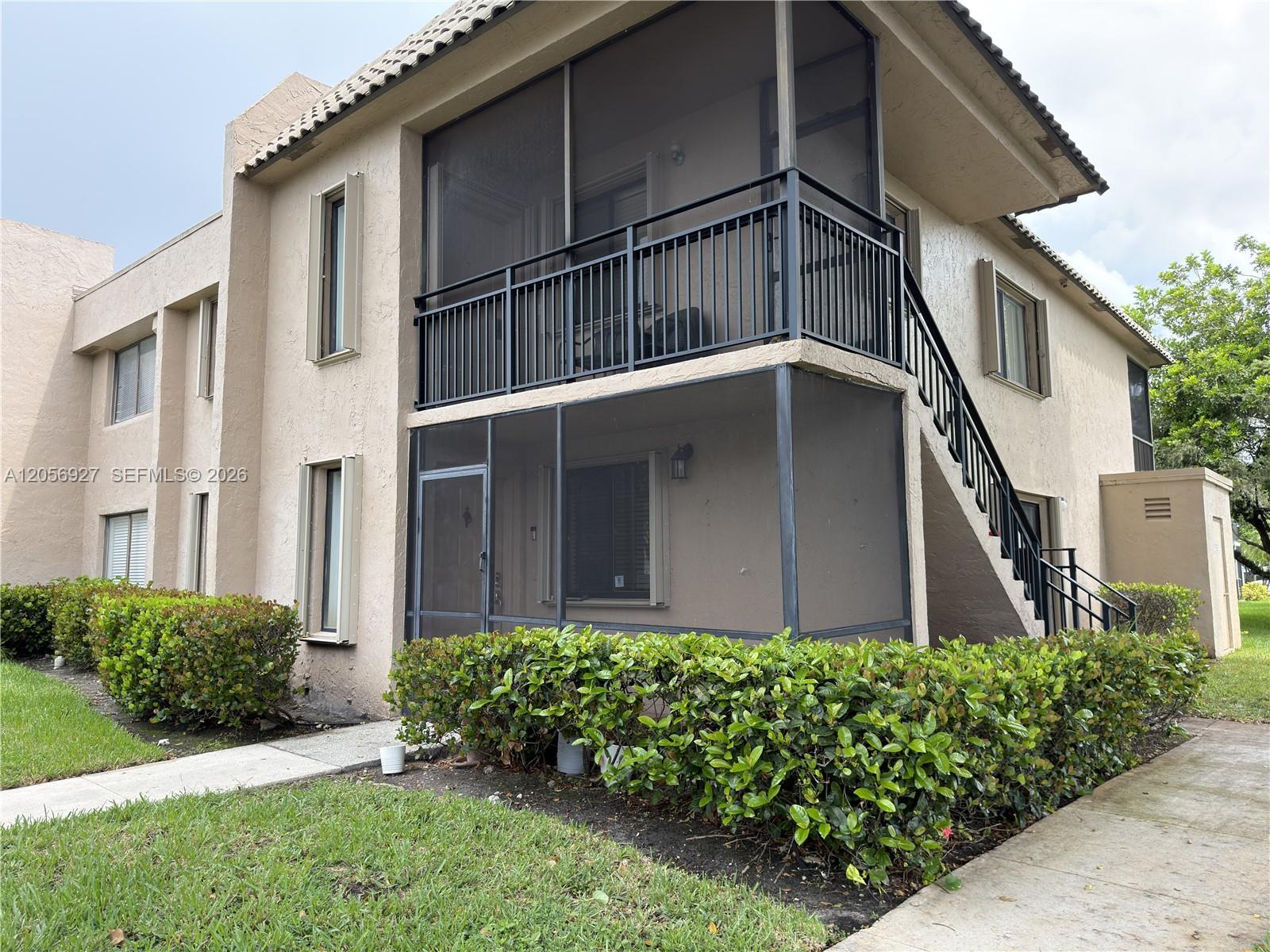 Listing photo 2 for 320 Racquet Club Rd Unit#104, Weston, FL, 33326