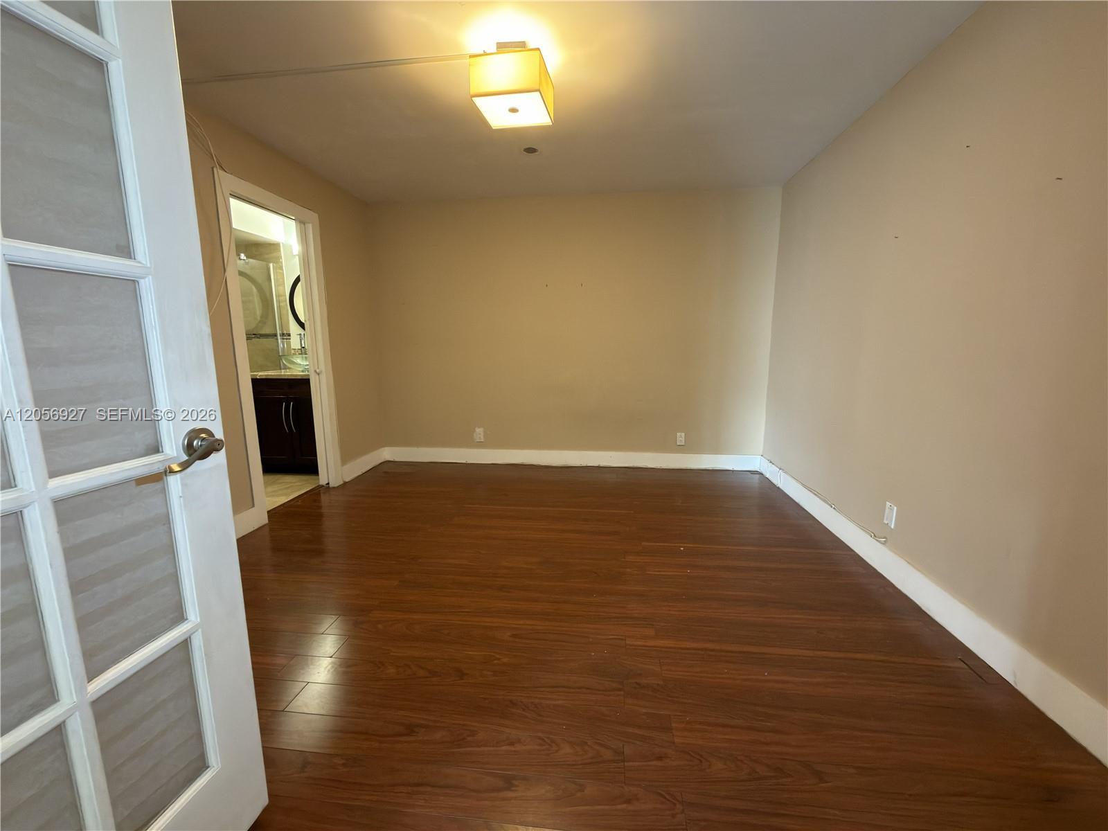 Listing photo 12 for 320 Racquet Club Rd Unit#104, Weston, FL, 33326