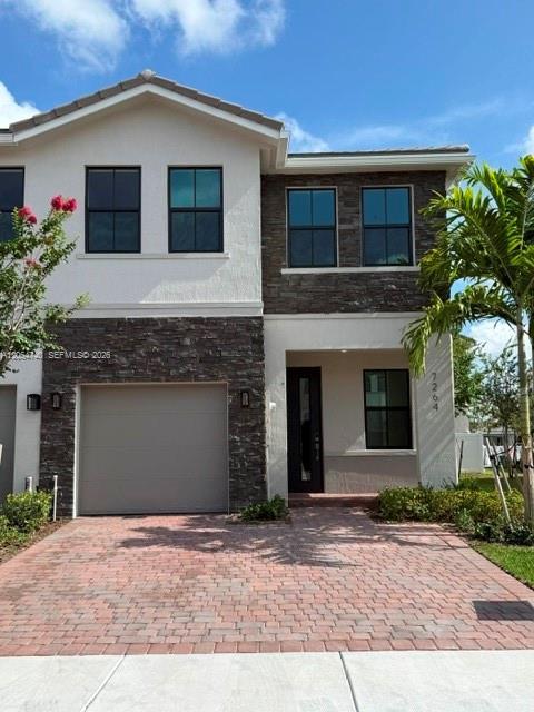 Listing photo 1 for 7264 SW 46 Unit#7264, Davie, FL, 33314
