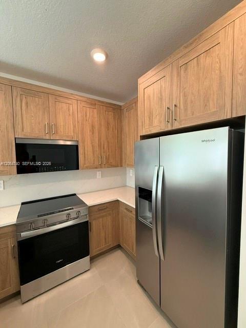 Listing photo 3 for 7264 SW 46 Unit#7264, Davie, FL, 33314