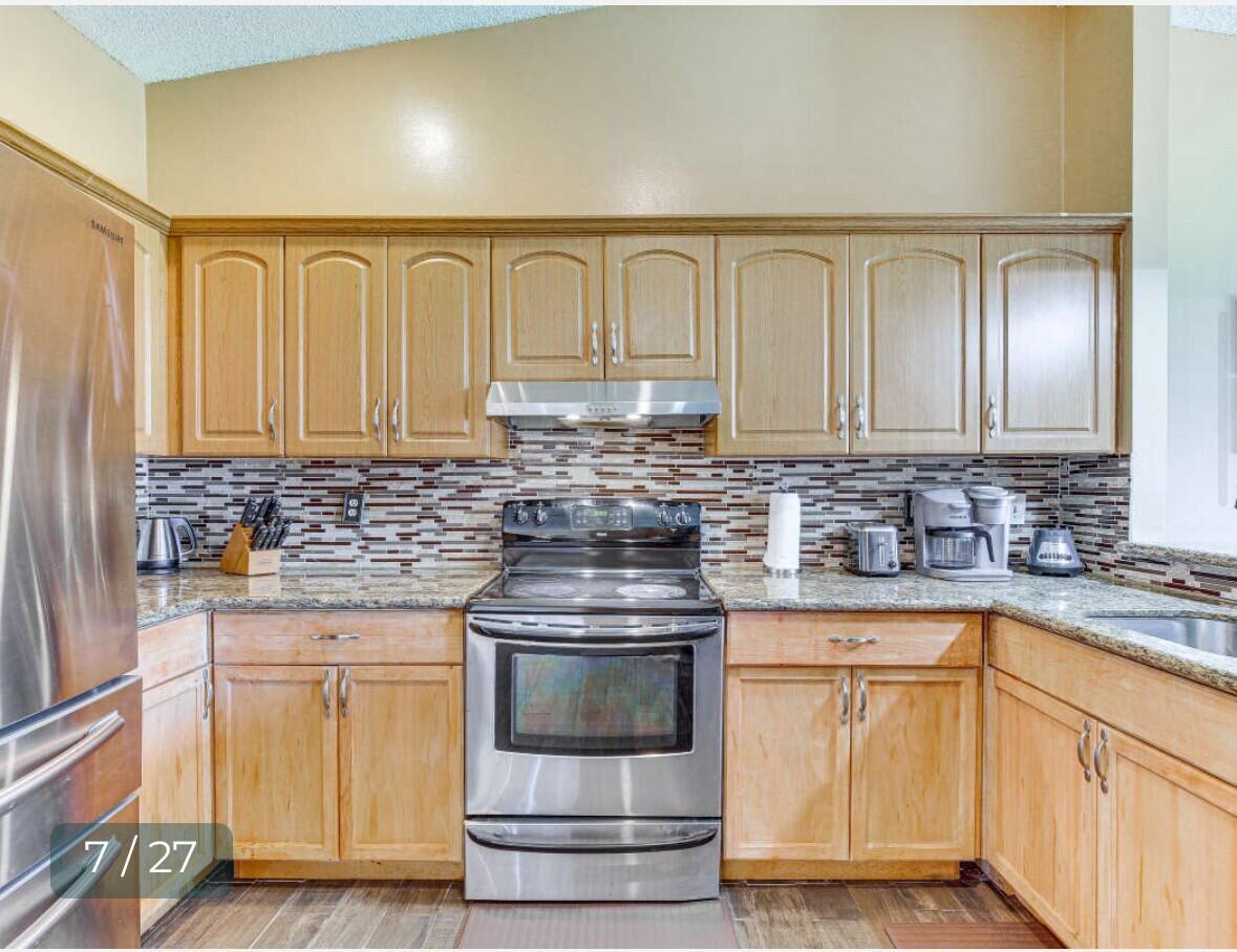 Listing photo 4 for 9957 NW 52ND Street, Sunrise, FL, 33351
