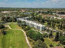 Listing photo 1 for 8461 Springtree Dr Unit#104A, Sunrise, FL, 33351