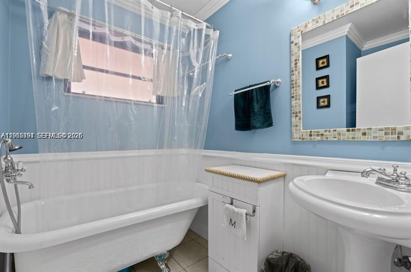 Listing photo 14 for 7880 NW 11th St Unit#0, Pembroke Pines, FL, 33024