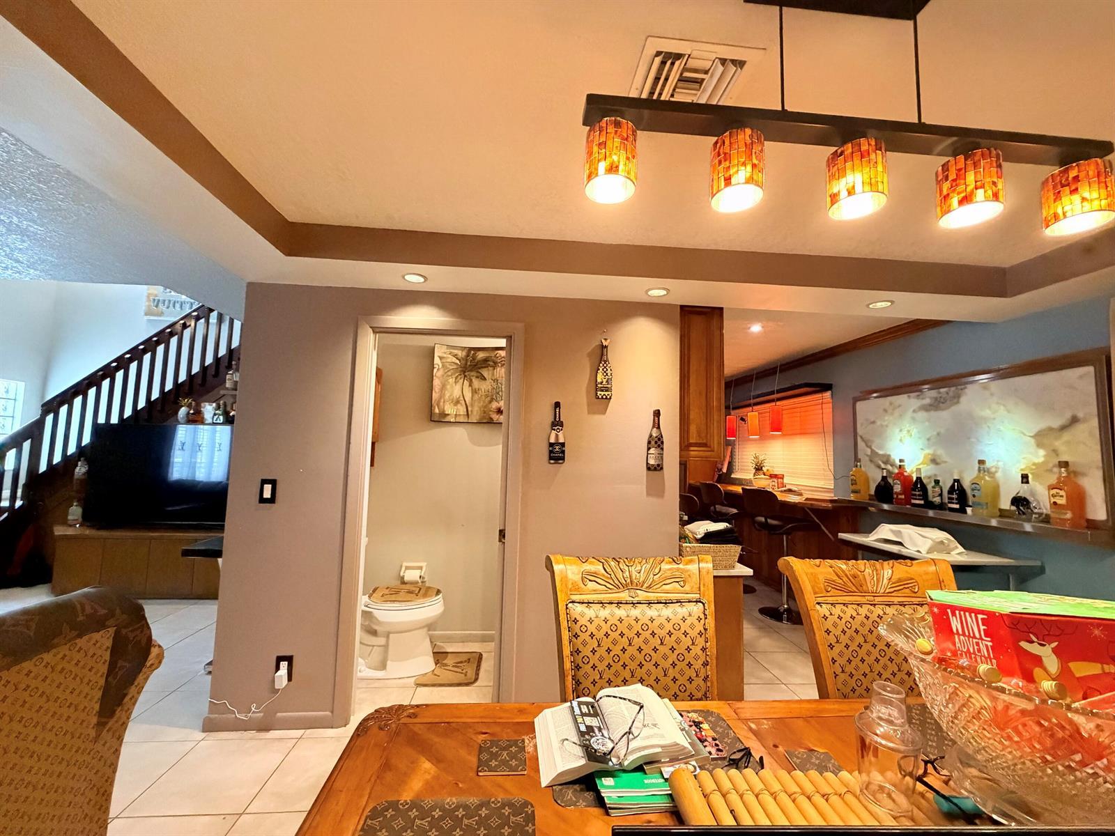 Listing photo 15 for 61 NW 110TH Avenue, Plantation, FL, 33324