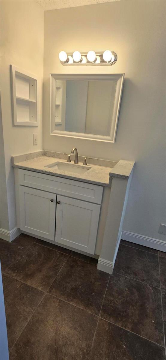 Listing photo 11 for 9999 SUMMERBREEZE Drive Unit#417, Sunrise, FL, 33322