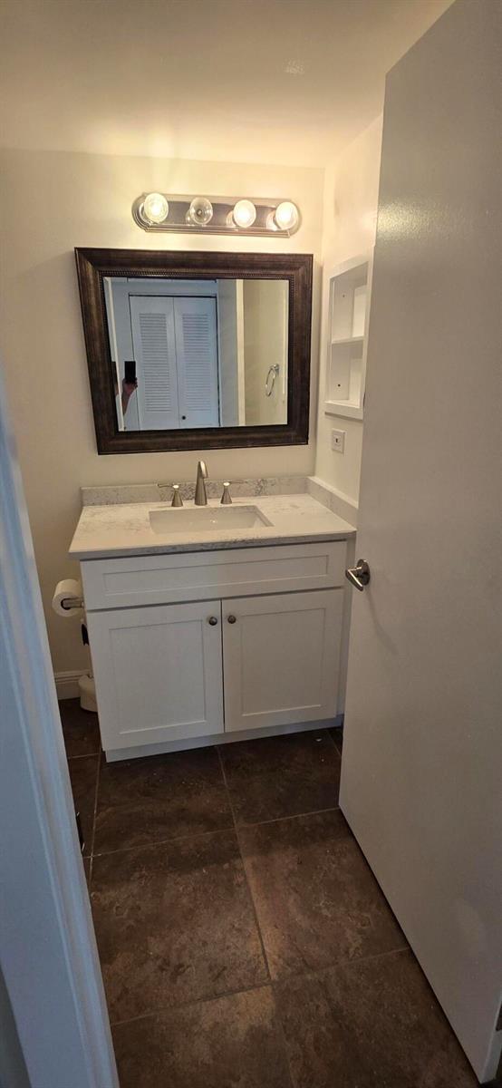 Listing photo 12 for 9999 SUMMERBREEZE Drive Unit#417, Sunrise, FL, 33322