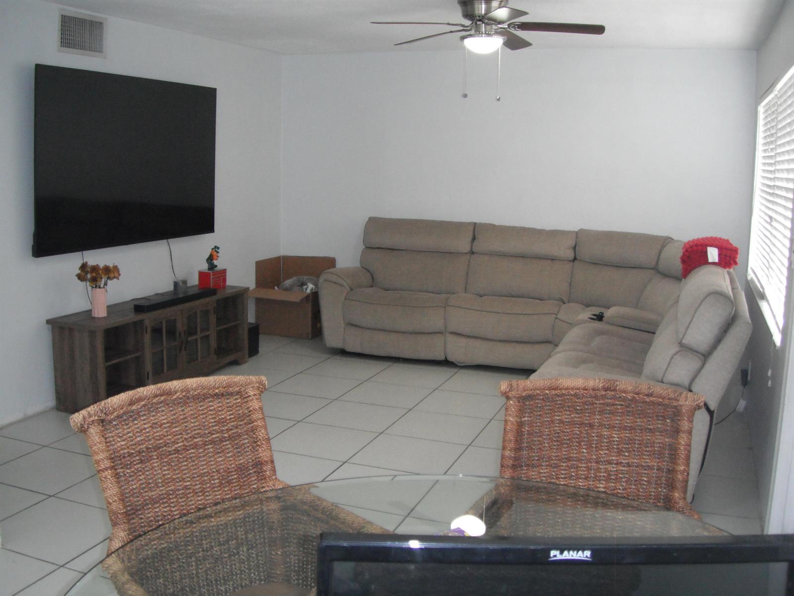 Listing photo 1 for 4169 SW 67TH Avenue Unit#205A, Davie, FL, 33314