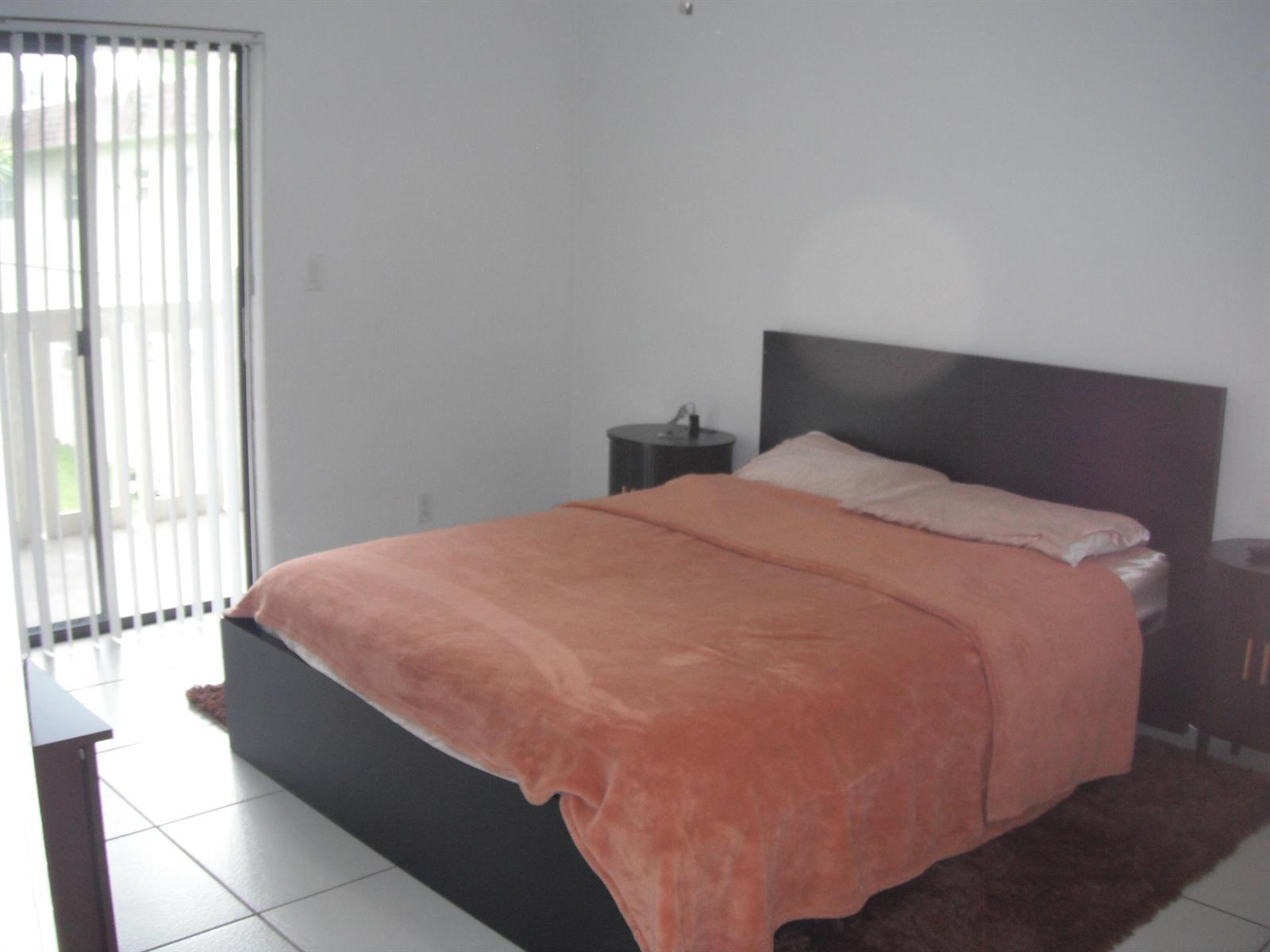 Listing photo 11 for 4169 SW 67TH Avenue Unit#205A, Davie, FL, 33314