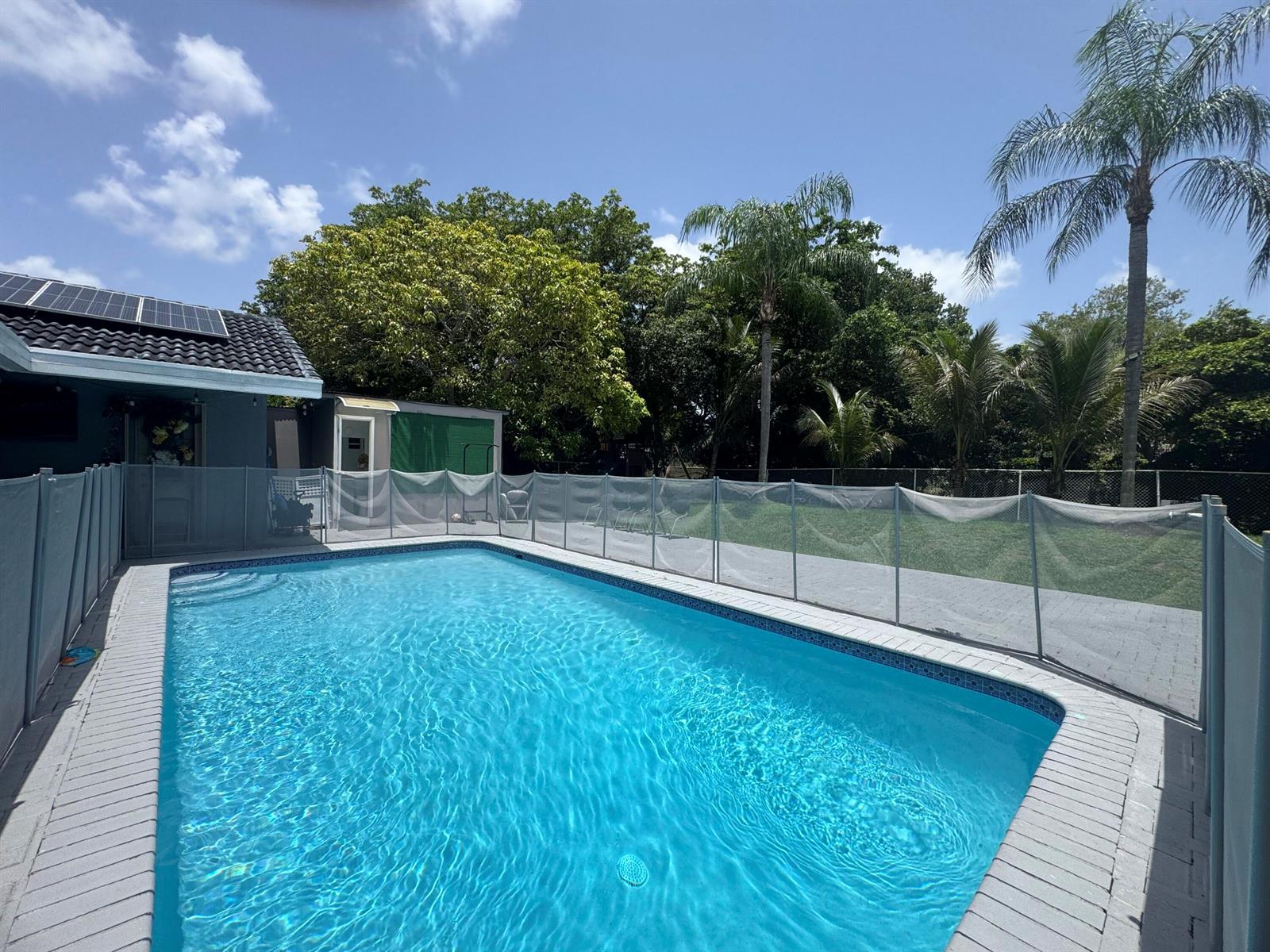 Listing photo 5 for 8651 NW 21ST Court, Coral Springs, FL, 33071