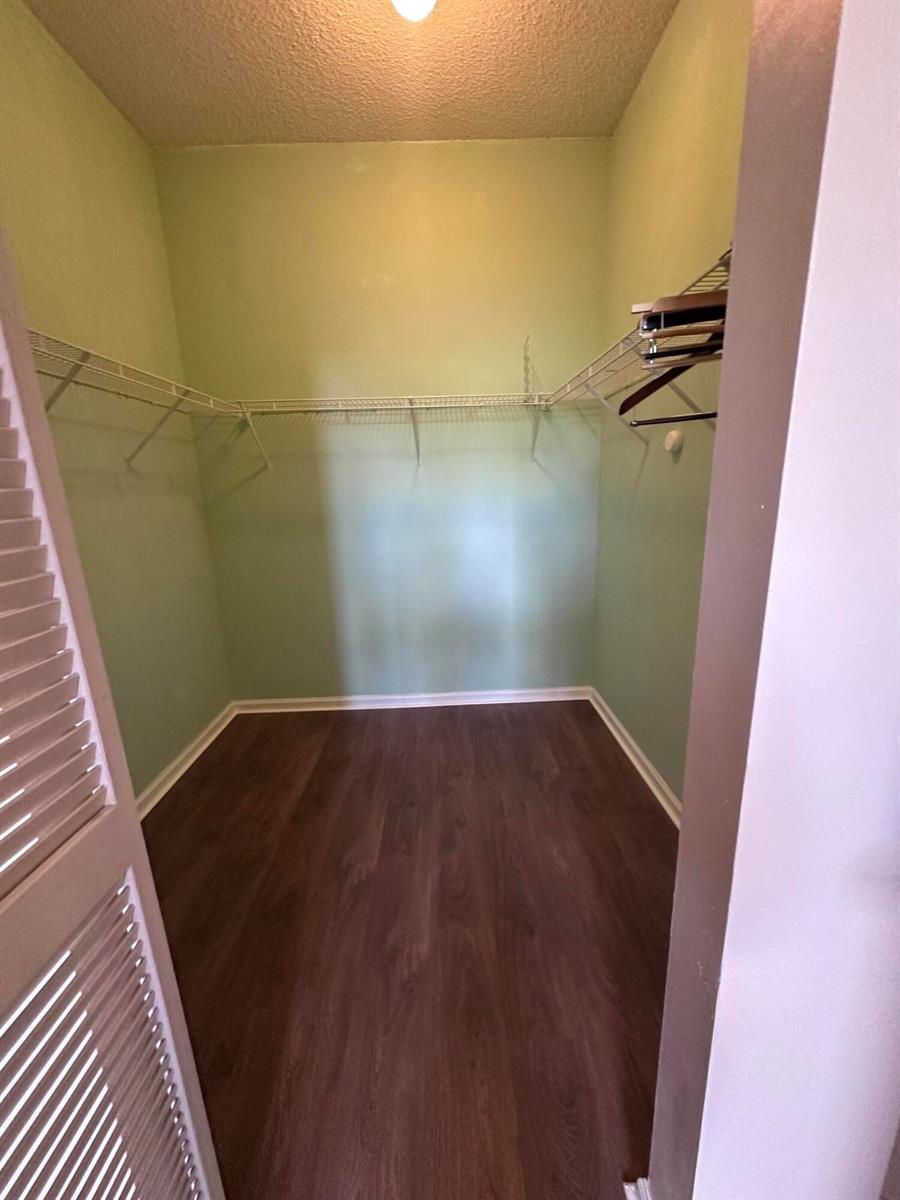 Listing photo 15 for 9761 NW 2nd Street, Coral Springs, FL, 33071