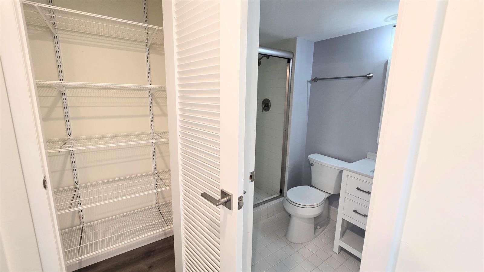 Listing photo 15 for 3100 W ROLLING HILLS Circle Unit#609, Davie, FL, 33328