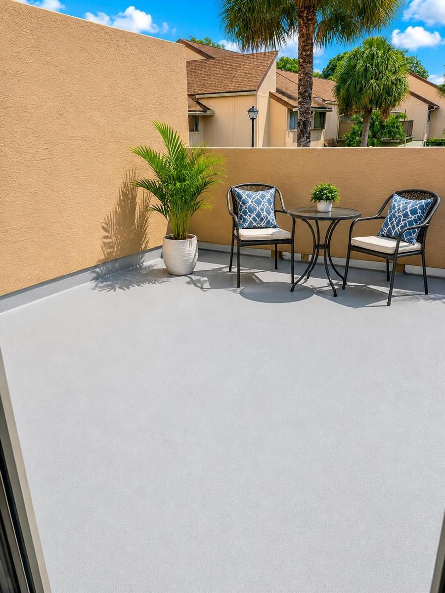 Listing photo 4 for 8240 NW 9TH Street Unit#3, Plantation, FL, 33324