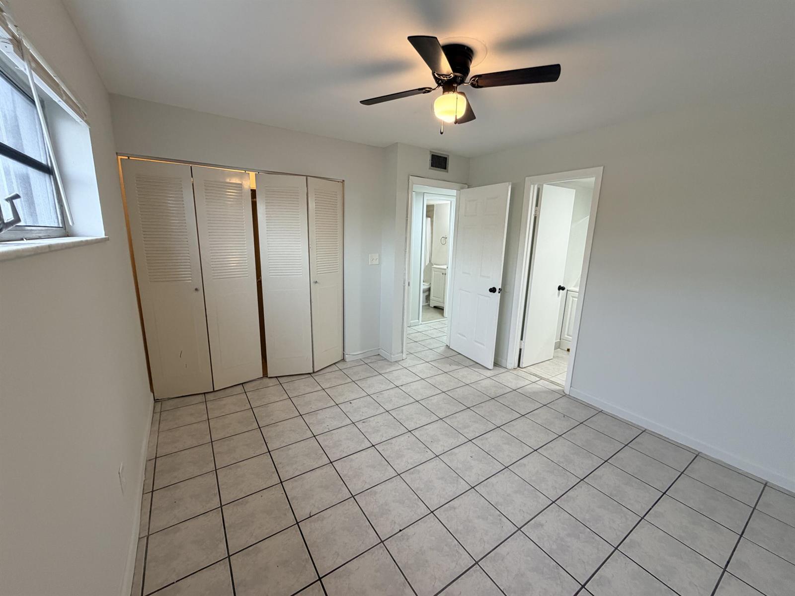 Listing photo 15 for 6191 SW 37th Street Unit#Apt 114, Davie, FL, 33314