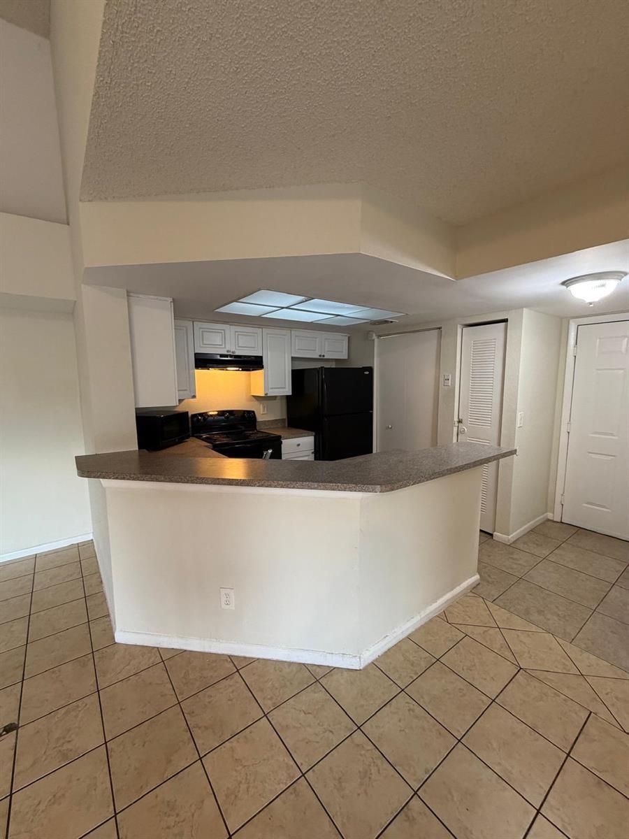 Listing photo 6 for 9144 W ATLANTIC Boulevard Unit#836, Coral Springs, FL, 33071