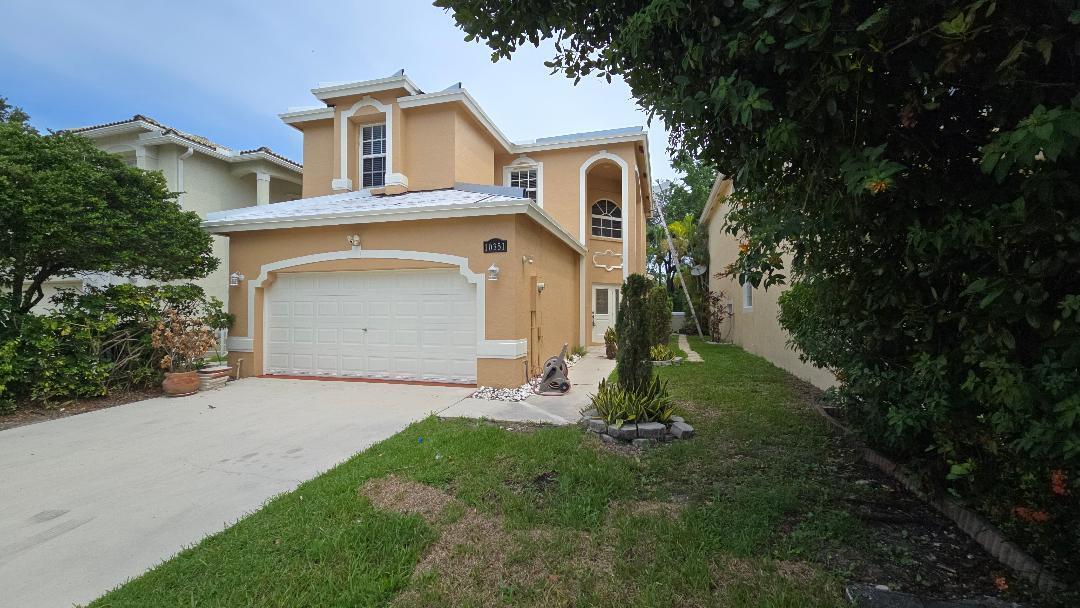 Listing photo 2 for 10351 NW 7TH Street, Coral Springs, FL, 33071