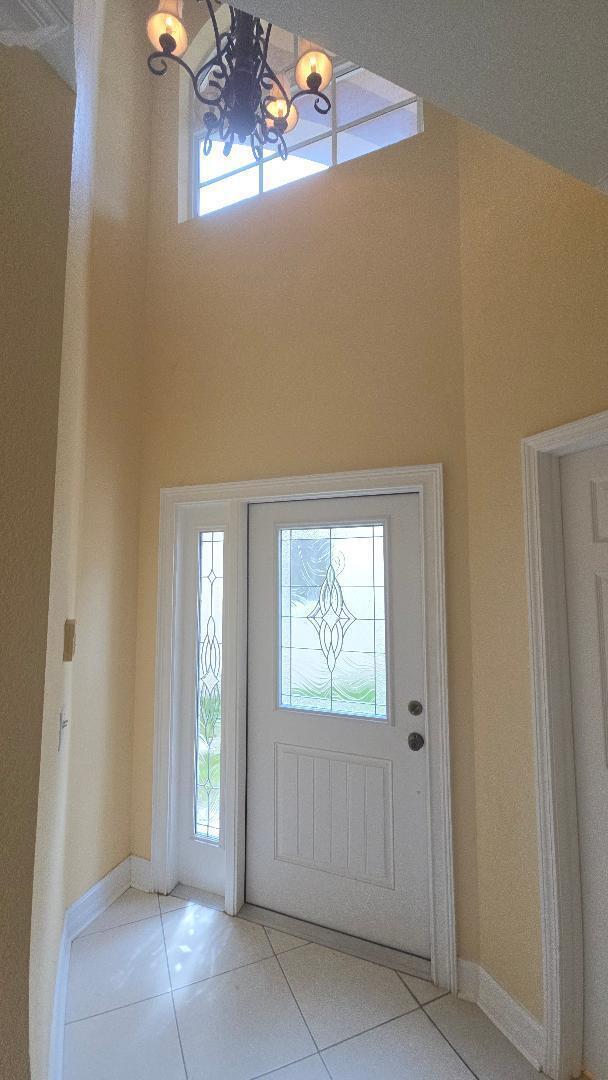 Listing photo 4 for 10351 NW 7TH Street, Coral Springs, FL, 33071