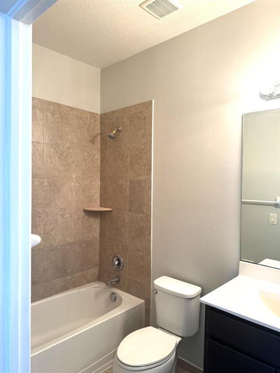 Listing photo 12 for 5887 NW 56th Place Unit#5887, Tamarac, FL, 33319
