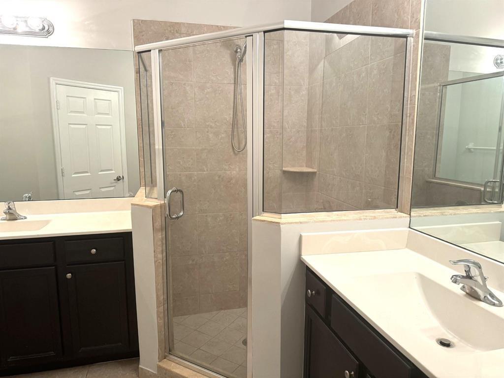 Listing photo 14 for 5887 NW 56th Place Unit#5887, Tamarac, FL, 33319