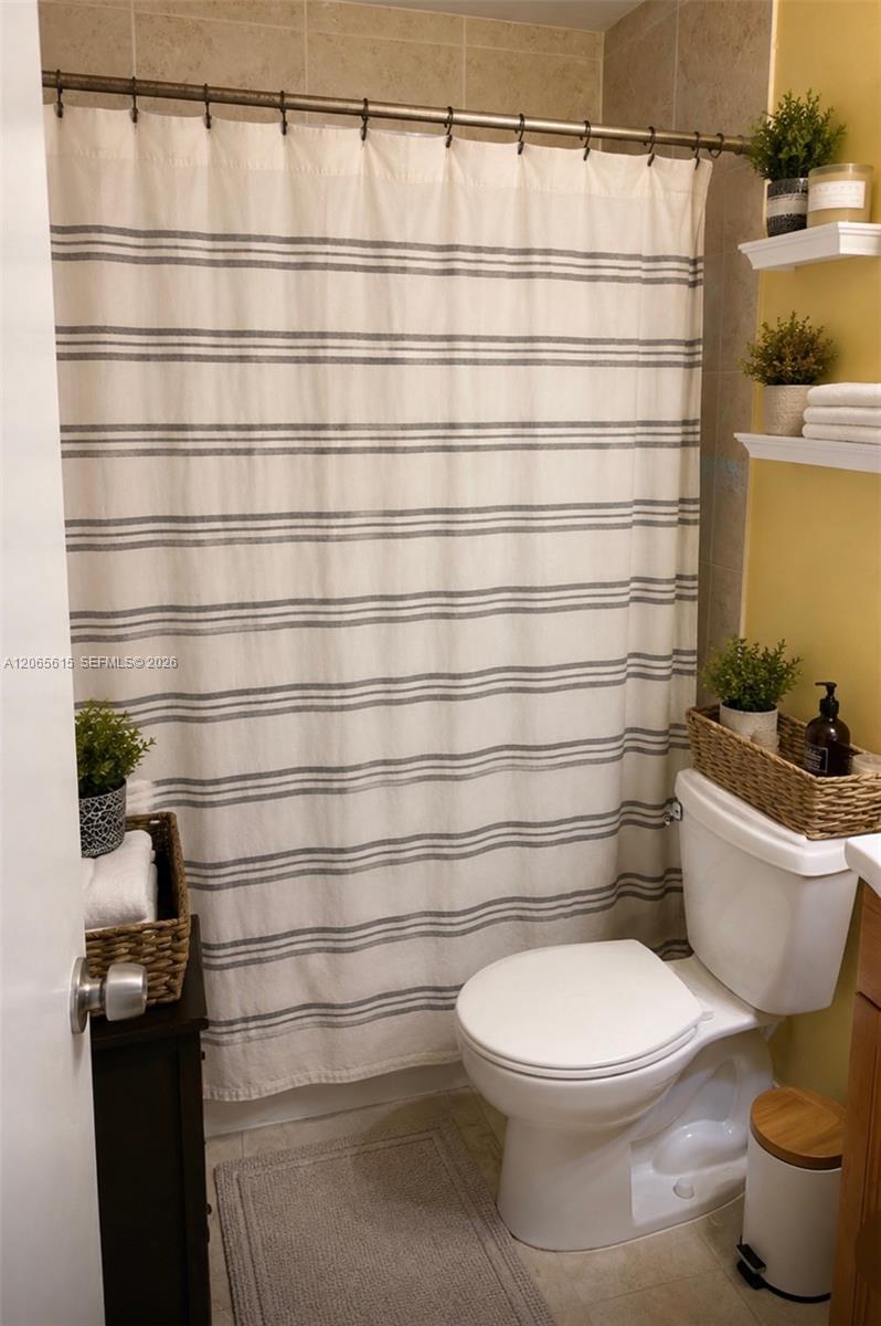 Listing photo 5 for 4202 NW 76th Ave Unit#0, Coral Springs, FL, 33065