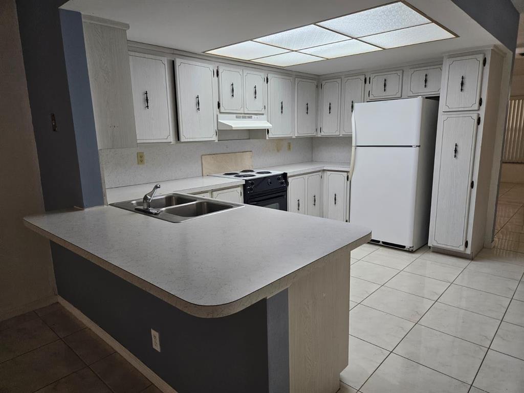 Listing photo 15 for 7904 NW 70th Court Unit#1, Tamarac, FL, 33321